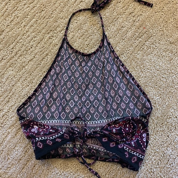 Halter Crop Top - Picture 3 of 3